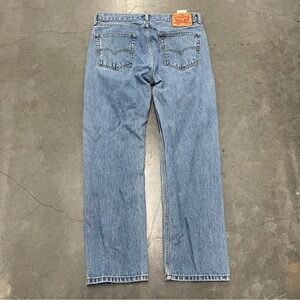 Y2K 2000s Levis Strauss 505 Light Wash Denim Blue Jeans 34x30” Unisex Pant